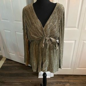 COPY - Gold shimmer long sleeve romper